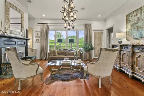 Living - 551 Twin Cedars Dr, Madison, MS 39110 photo 1 of 6