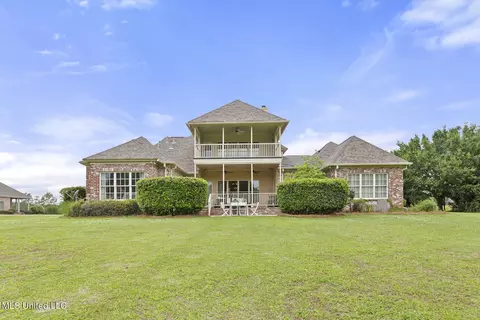 Exterior - 551 Twin Cedars Dr, Madison, MS 39110 photo 10 of 11