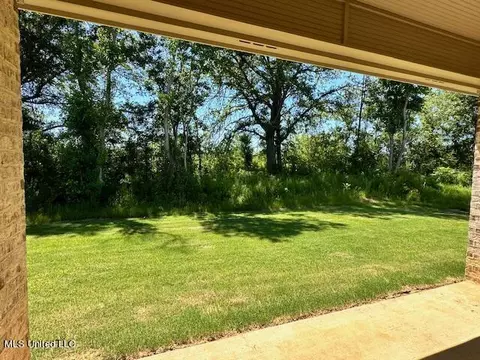 Exterior - 102 Porter Rdg, Canton, MS 39046 photo 4 of 4