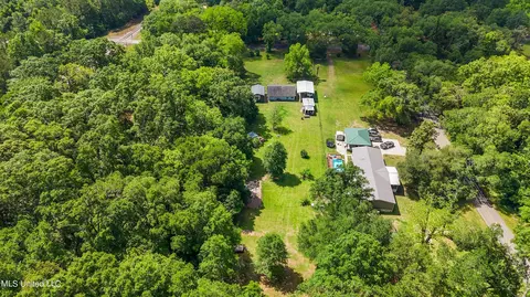 View/Area - 18010 Pine St, Saucier, MS 39574 photo 5 of 8
