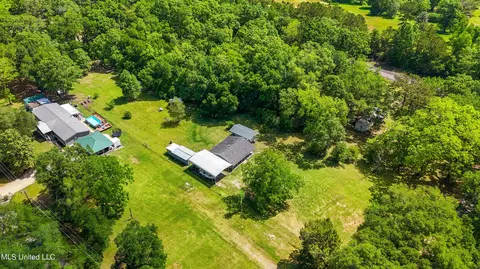 View/Area - 18010 Pine St, Saucier, MS 39574 photo 2 of 8