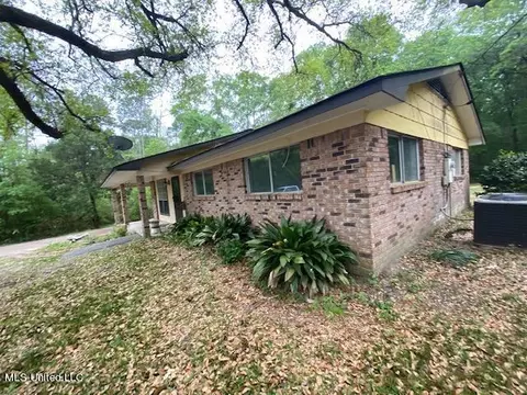 4100 Crowley Rd, Moss Point, MS 39562 photo 14