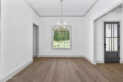 Dining - 105 Griffis Ln, Madison, MS 39110 photo 2 of 2