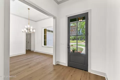 Entry Way - 105 Griffis Ln, Madison, MS 39110 photo 1 of 10