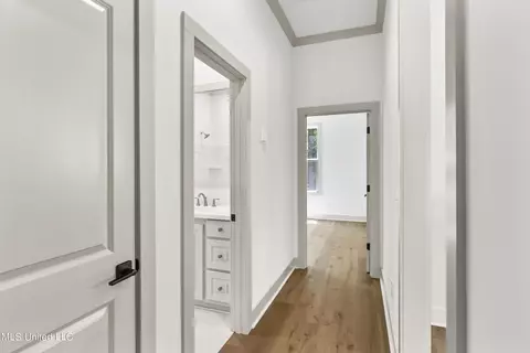 Entry Way - 105 Griffis Ln, Madison, MS 39110 photo 10 of 10