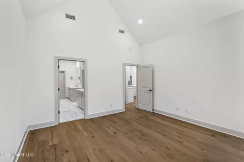 Bedroom - 105 Griffis Ln, Madison, MS 39110 photo 2 of 6