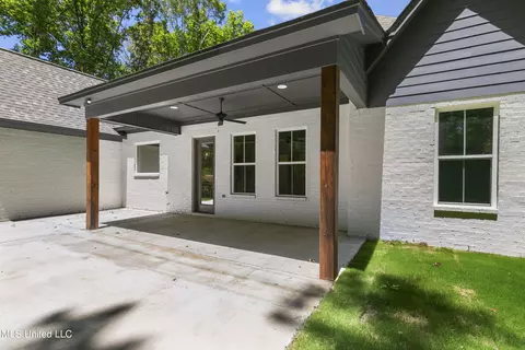 Exterior - 105 Griffis Ln, Madison, MS 39110 photo 9 of 13