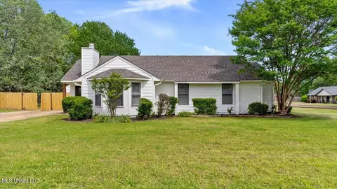 7376 Wrenwood Dr, Southaven, MS 38671