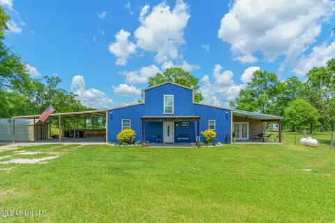 79 Barty Bazor Rd, Poplarville, MS 39470