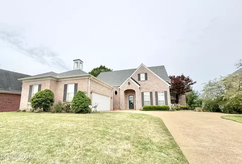 1157 Lake View Dr, Hernando, MS 38632 photo 2