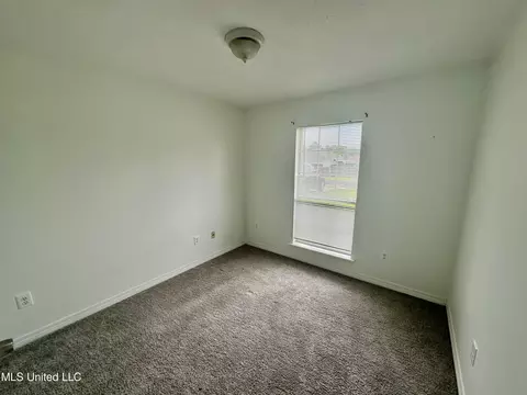 Bedroom - 305 Edgewater Branch Dr, Brandon, MS 39042 photo 1 of 4