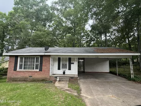 2261 Alta Woods Ter, Jackson, MS 39204