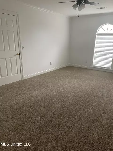 Bedroom - 304 Meadow Creek Pl, Jackson, MS 39211 photo 2 of 3