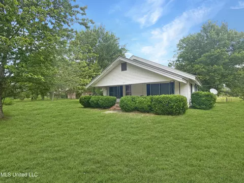 2399 Highway 541, Mendenhall, MS 39114