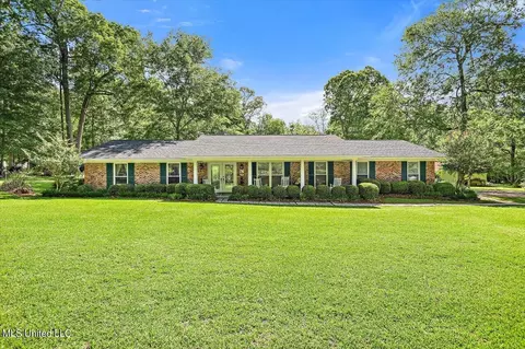 166 S Dogwood Dr, Florence, MS 39073