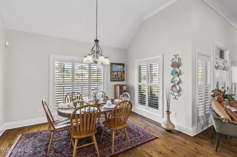 Dining - 148 Mullherrin Dr, Madison, MS 39110 photo 4 of 5