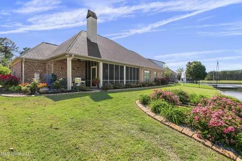 Exterior - 148 Mullherrin Dr, Madison, MS 39110 photo 14 of 19