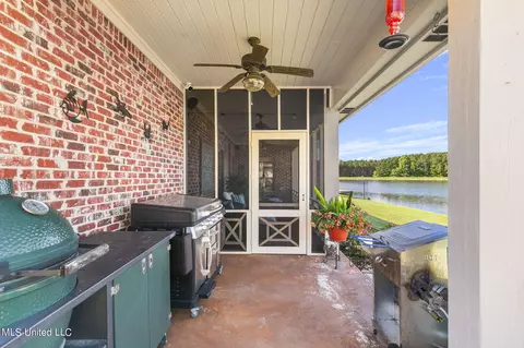Exterior - 148 Mullherrin Dr, Madison, MS 39110 photo 10 of 19