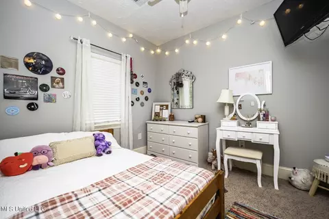 Bedroom - 513 Mccluer Rd, Jackson, MS 39212 photo 3 of 6
