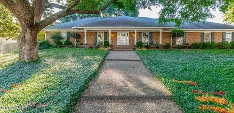107 Rolling Meadows Dr, Jackson, MS 39211 photo 1