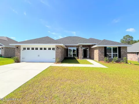 15806 Rachael Dr, Gulfport, MS 39503