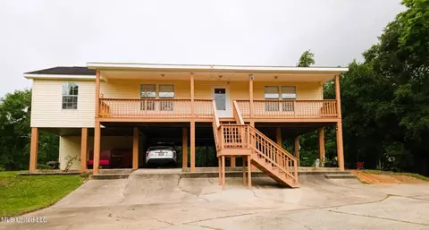 353 Market St, Pass Christian, MS 39571