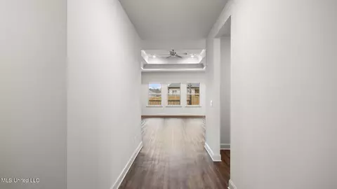 Entry Way - 103 Coldwater Creek Cir, Clinton, MS 39056 photo 3 of 11