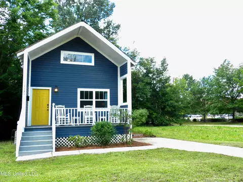 1131 Isaiah Montgomery St, Jackson, MS 39203
