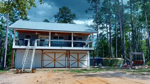 436 Lake Gary Rd, Leakesville, MS 39451