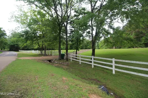 Exterior - 1275 Kennebrew Road Rd, Jackson, MS 39209 photo 11 of 11