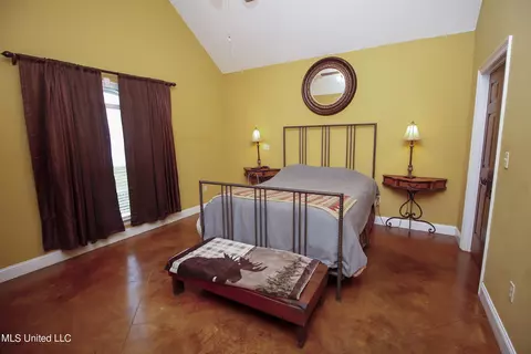 Bedroom - 1275 Kennebrew Road Rd, Jackson, MS 39209 photo 1 of 3