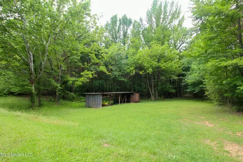 Exterior - 1275 Kennebrew Road Rd, Jackson, MS 39209 photo 9 of 11