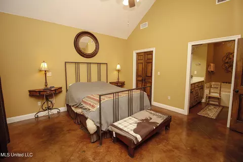 Bedroom - 1275 Kennebrew Road Rd, Jackson, MS 39209 photo 2 of 3