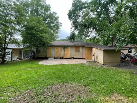 2742 Pinebrook Dr, Jackson, MS 39212 photo 4
