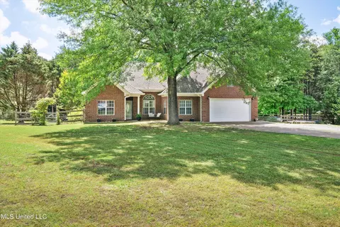 87 Vance Cv, Byhalia, MS 38611