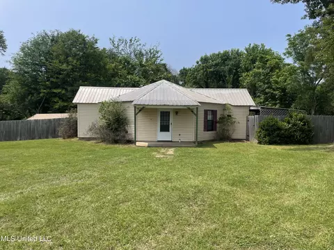 1653 Us-51, Madison, MS 39110