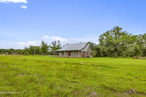 15464 Lott Mccarty Rd, Picayune, MS 39466 photo 2