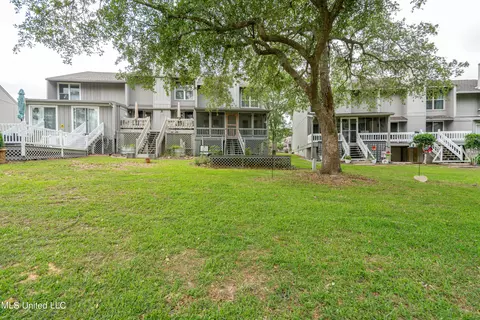 285 Highpoint Dr, Diamondhead, MS 39525 photo 27