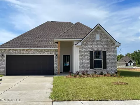 19 Alexandria Grace Dr, Long Beach, MS 39560 photo 2