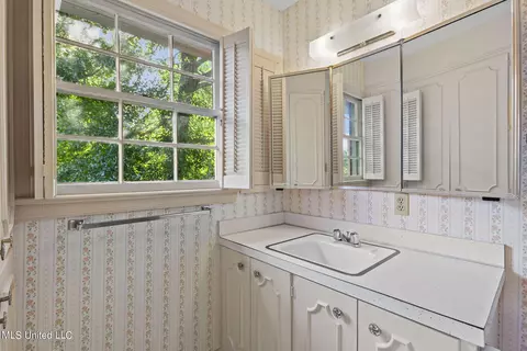 4015 Boxwood Cir, Jackson, MS 39211 photo 31