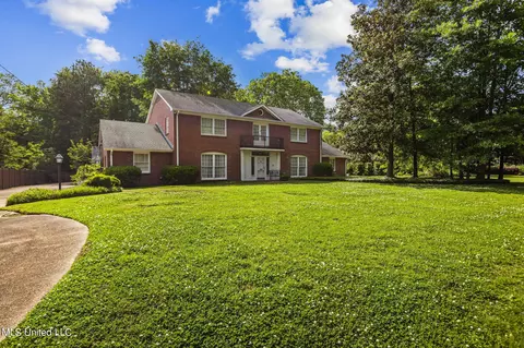 4015 Boxwood Cir, Jackson, MS 39211