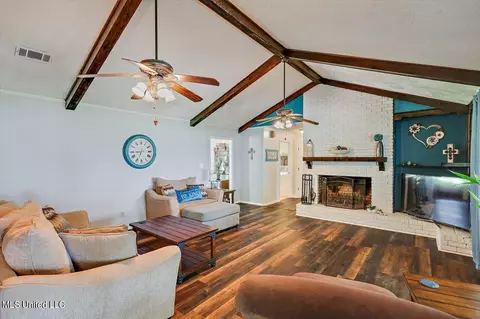 109 Swallow Dr, Brandon, MS 39047 photo 8