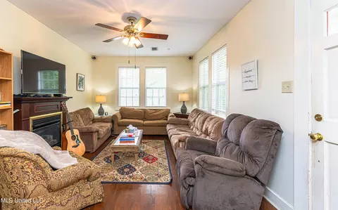 1842 Howard St, Jackson, MS 39202 photo 6