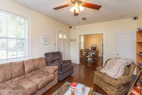 1842 Howard St, Jackson, MS 39202 photo 10