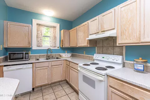 1842 Howard St, Jackson, MS 39202 photo 12