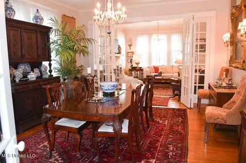 Dining - 330 Maple St, Marks, MS 38646 photo 2 of 3