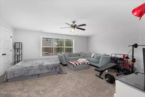 Bedroom - 4651 Bakersfield Trce, Nesbit, MS 38651 photo 7 of 11