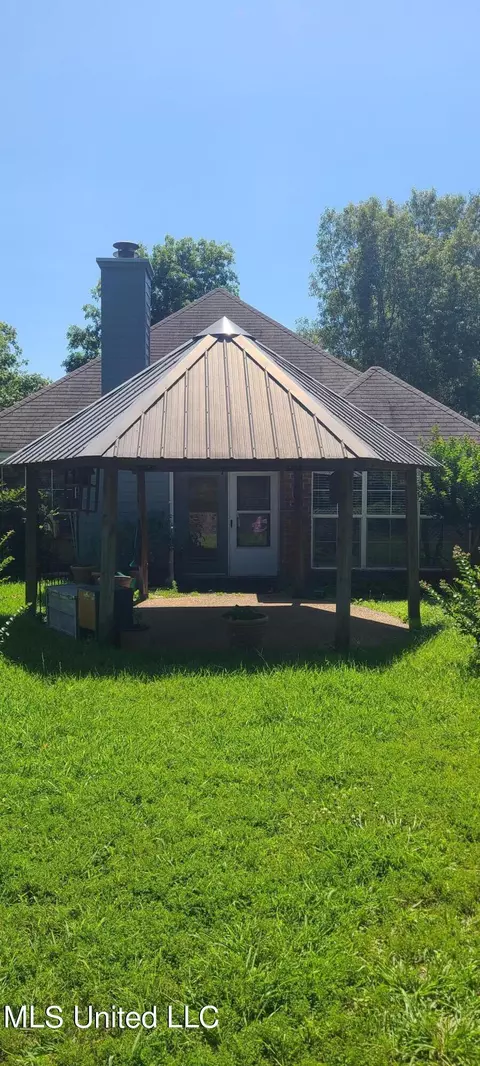 Exterior - 531 Brookstone Dr, Madison, MS 39110 photo 4 of 4