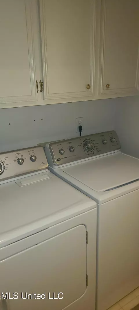 Other - 531 Brookstone Dr, Madison, MS 39110 photo 4 of 6
