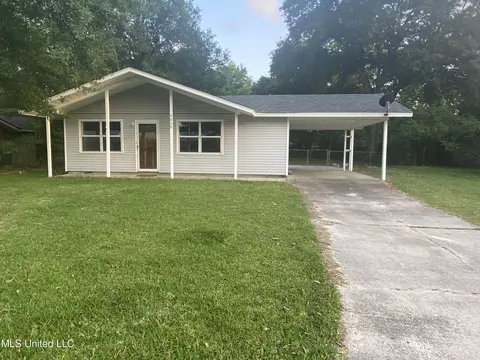 4806 Legare Ave, Pascagoula, MS 39581